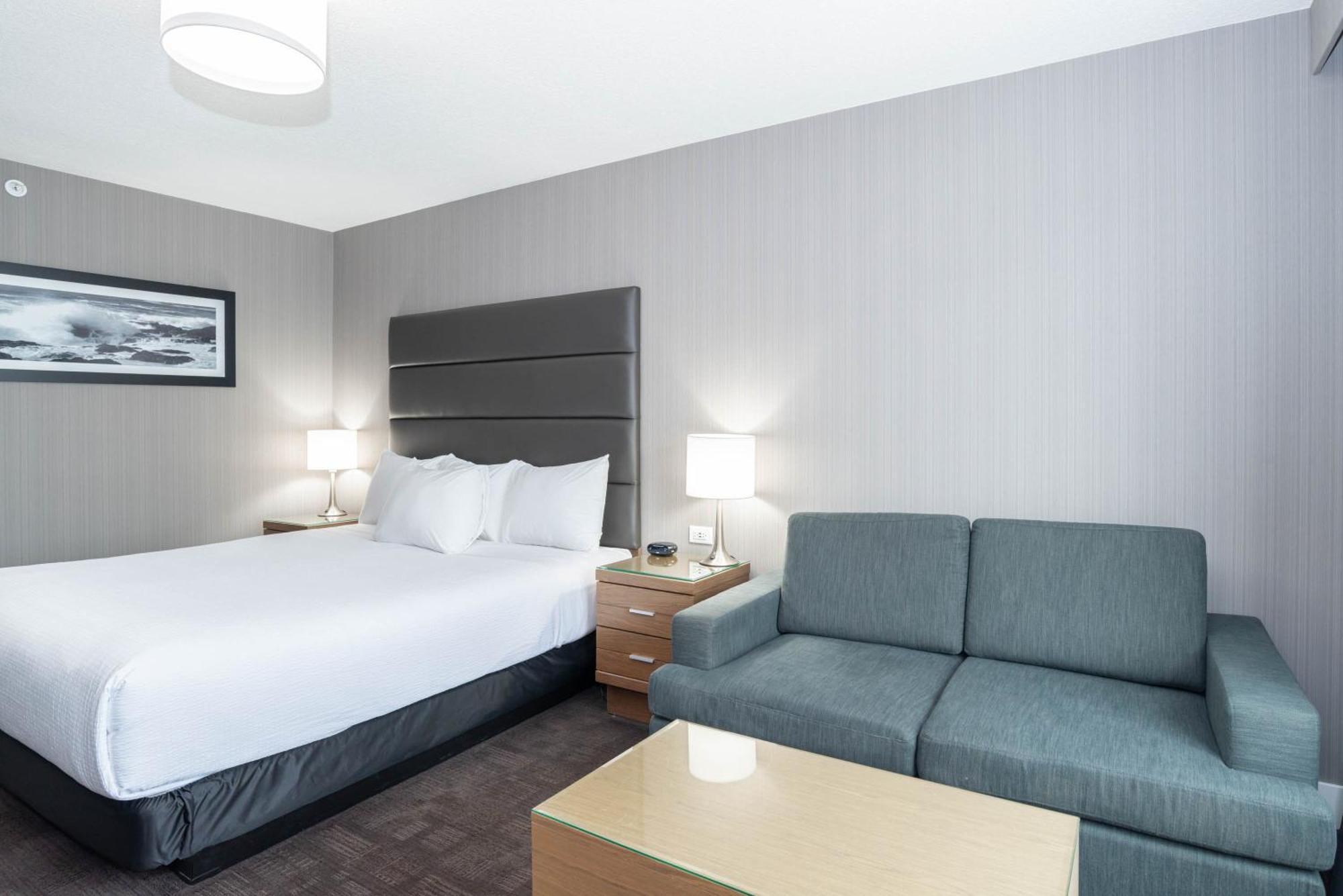 Sandman Hotel Grande Prairie Exterior photo