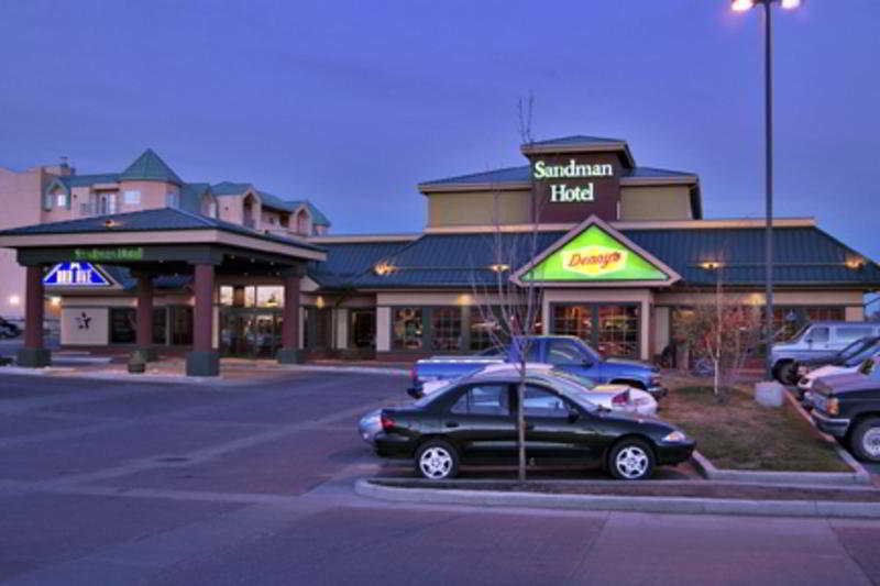 Sandman Hotel Grande Prairie Exterior photo